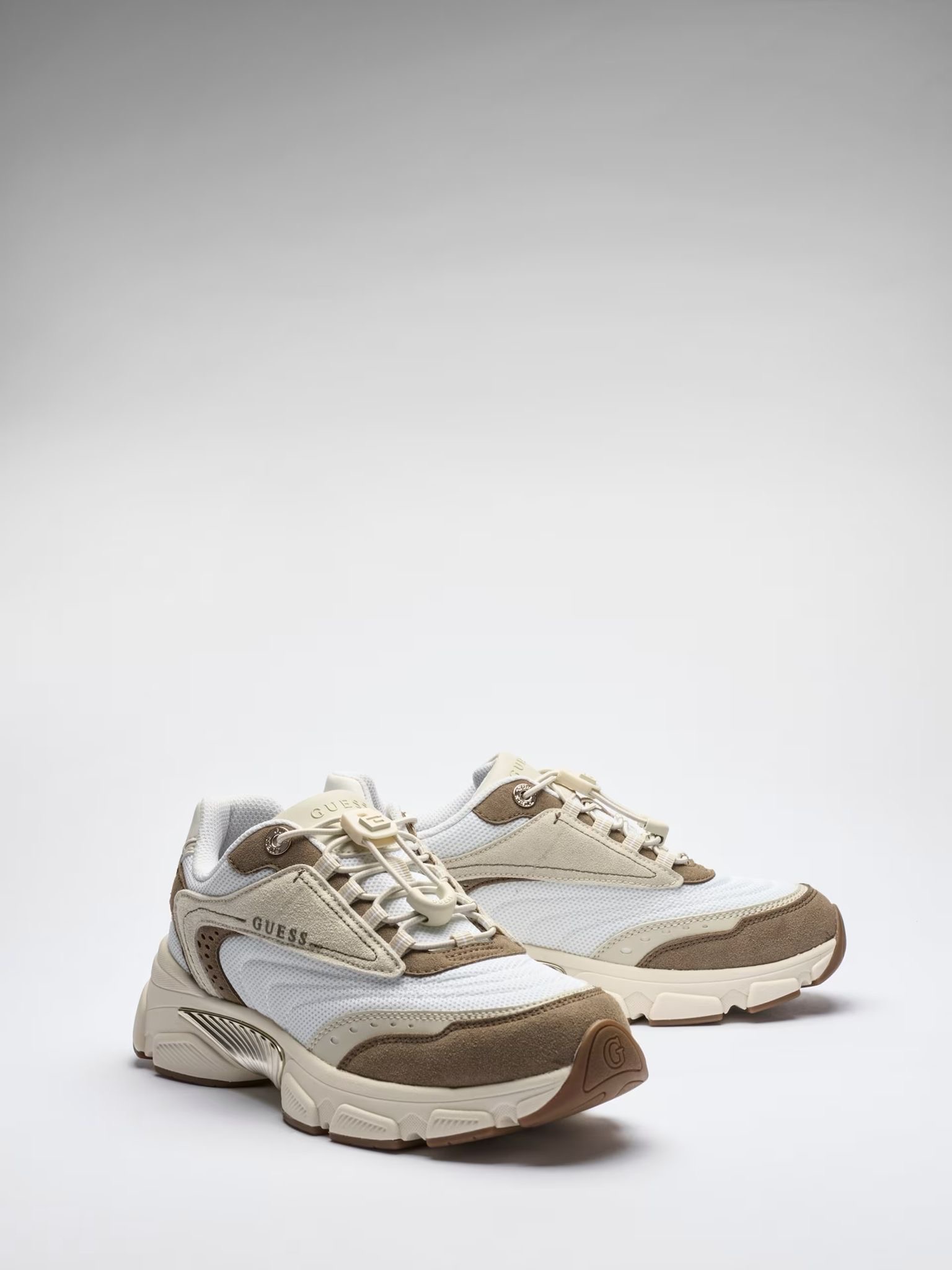 GUESS 26Y. FLPIMEFAP12 AYAKKABI