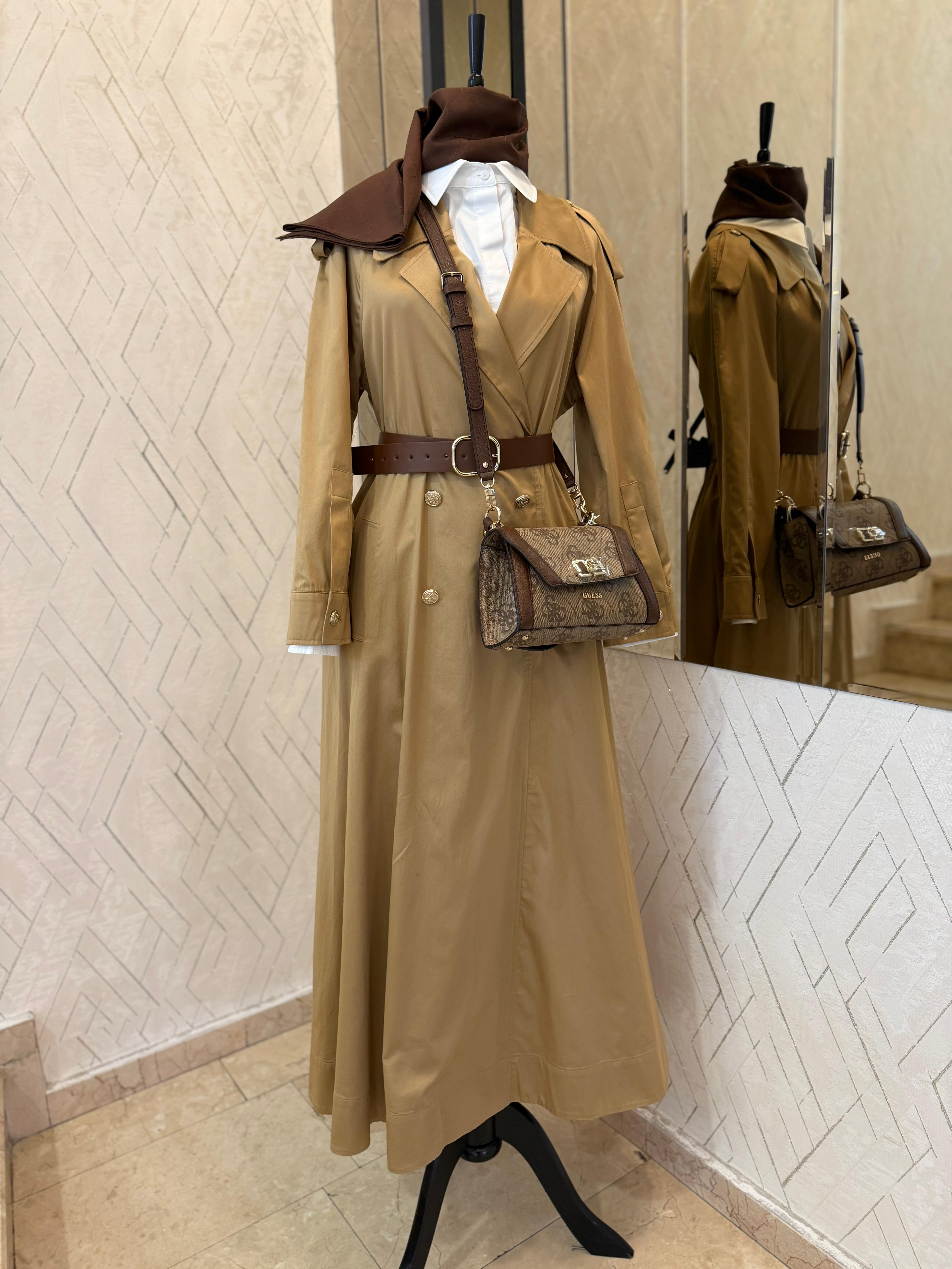 VENÖVE 26Y. 0009 ELBİSE