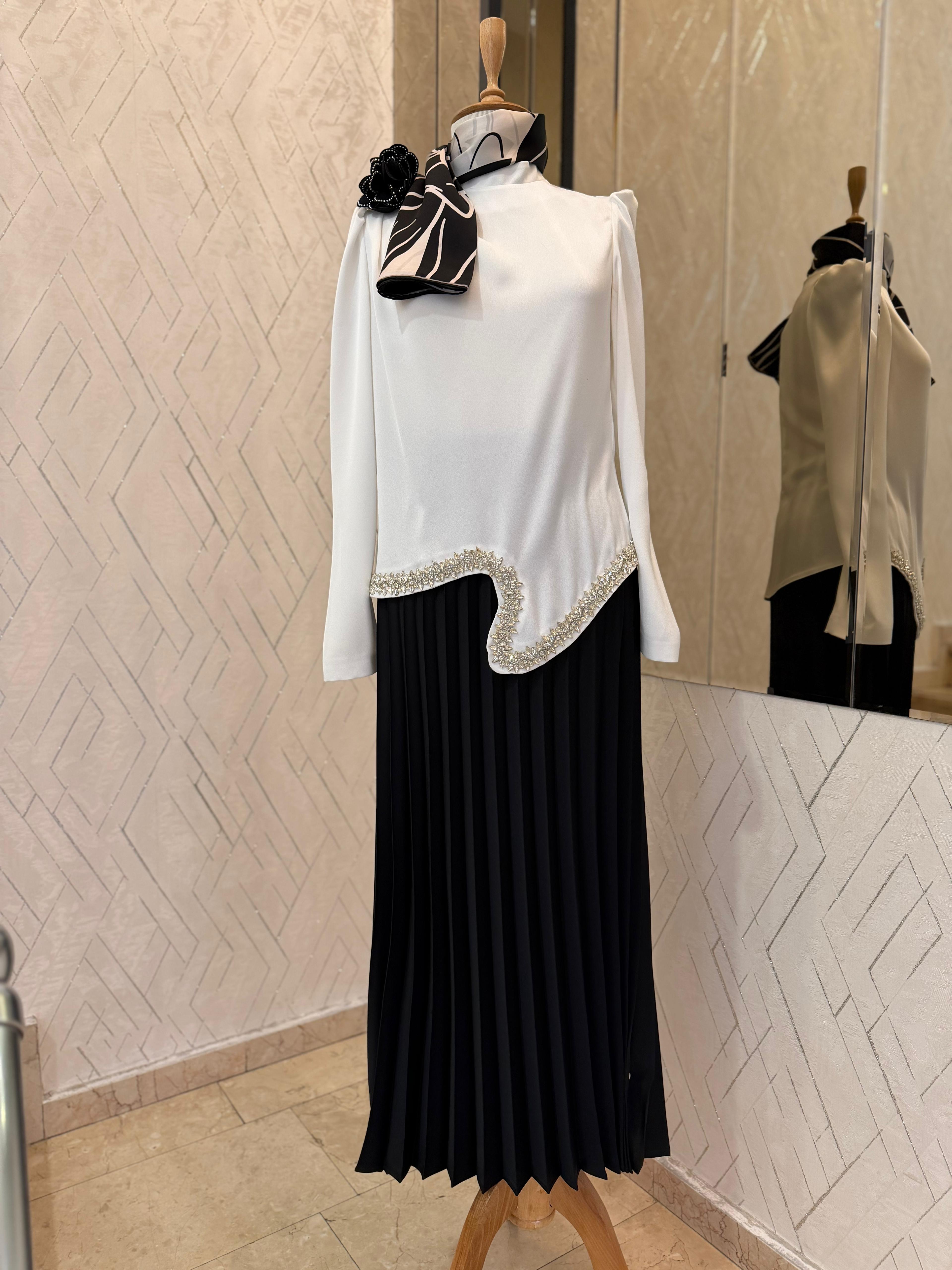 MATEX 26Y. 2140 ELBİSE