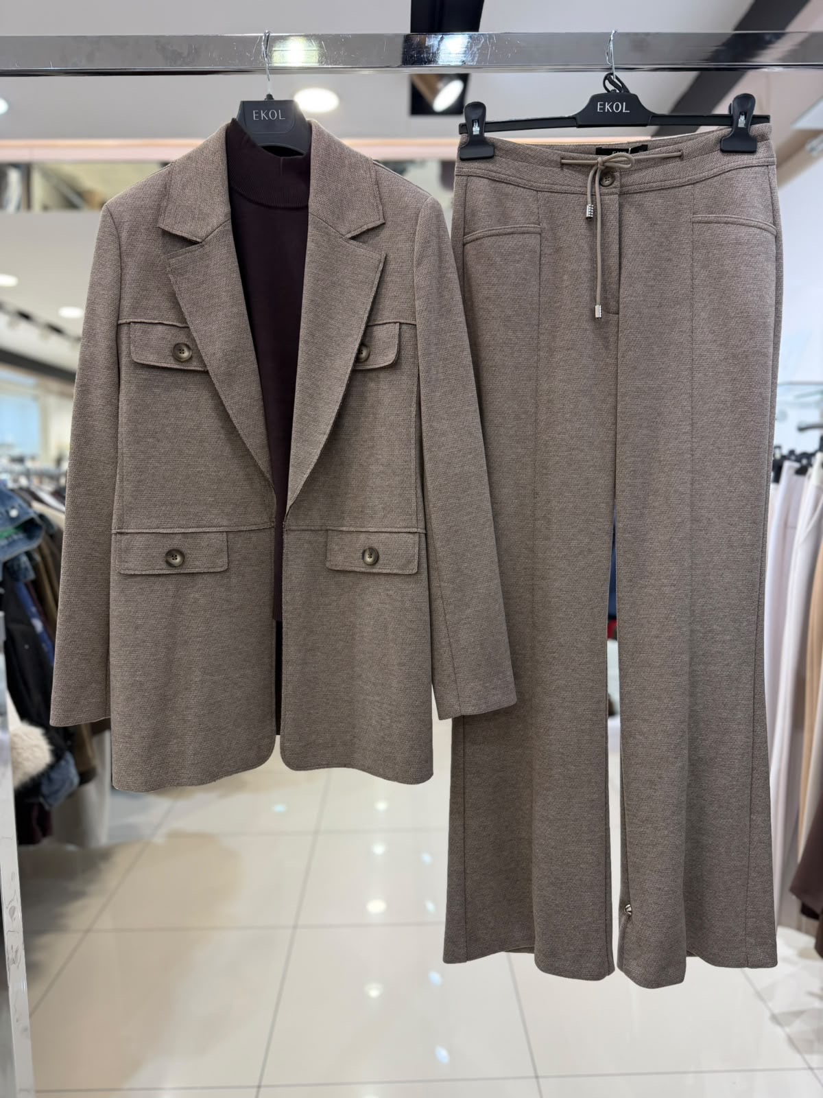 EKOL 26K 04209 TAKIM