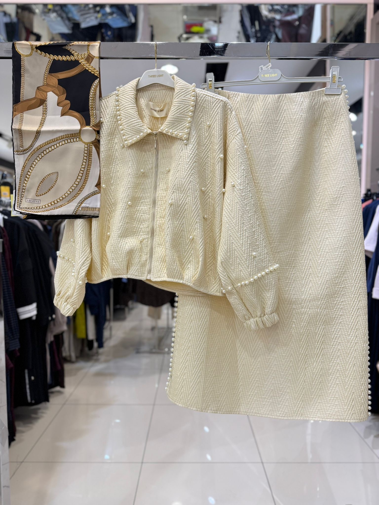 THREE LIGHT 26Y VENÜS TAKIM 